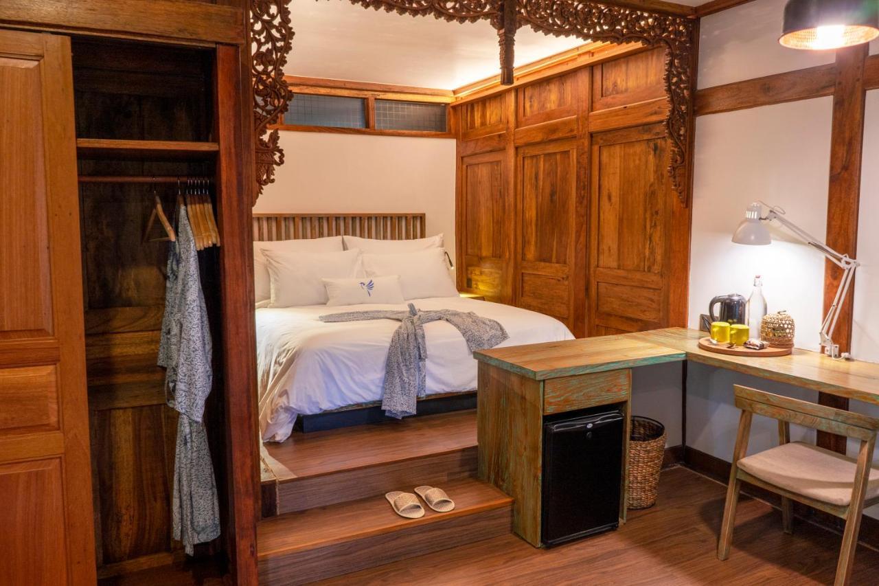 Tira Vilagna Suites & Spa Кинтамани Экстерьер фото