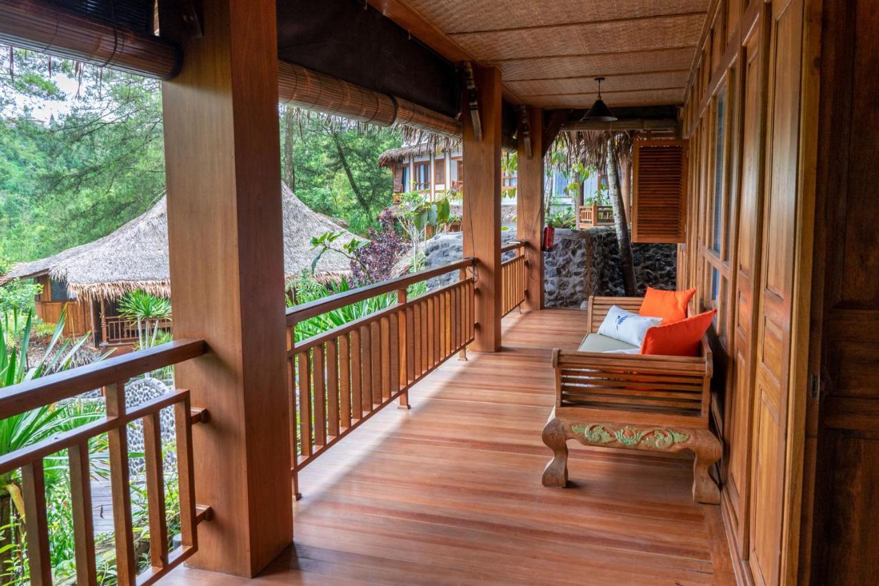 Tira Vilagna Suites & Spa Кинтамани Экстерьер фото